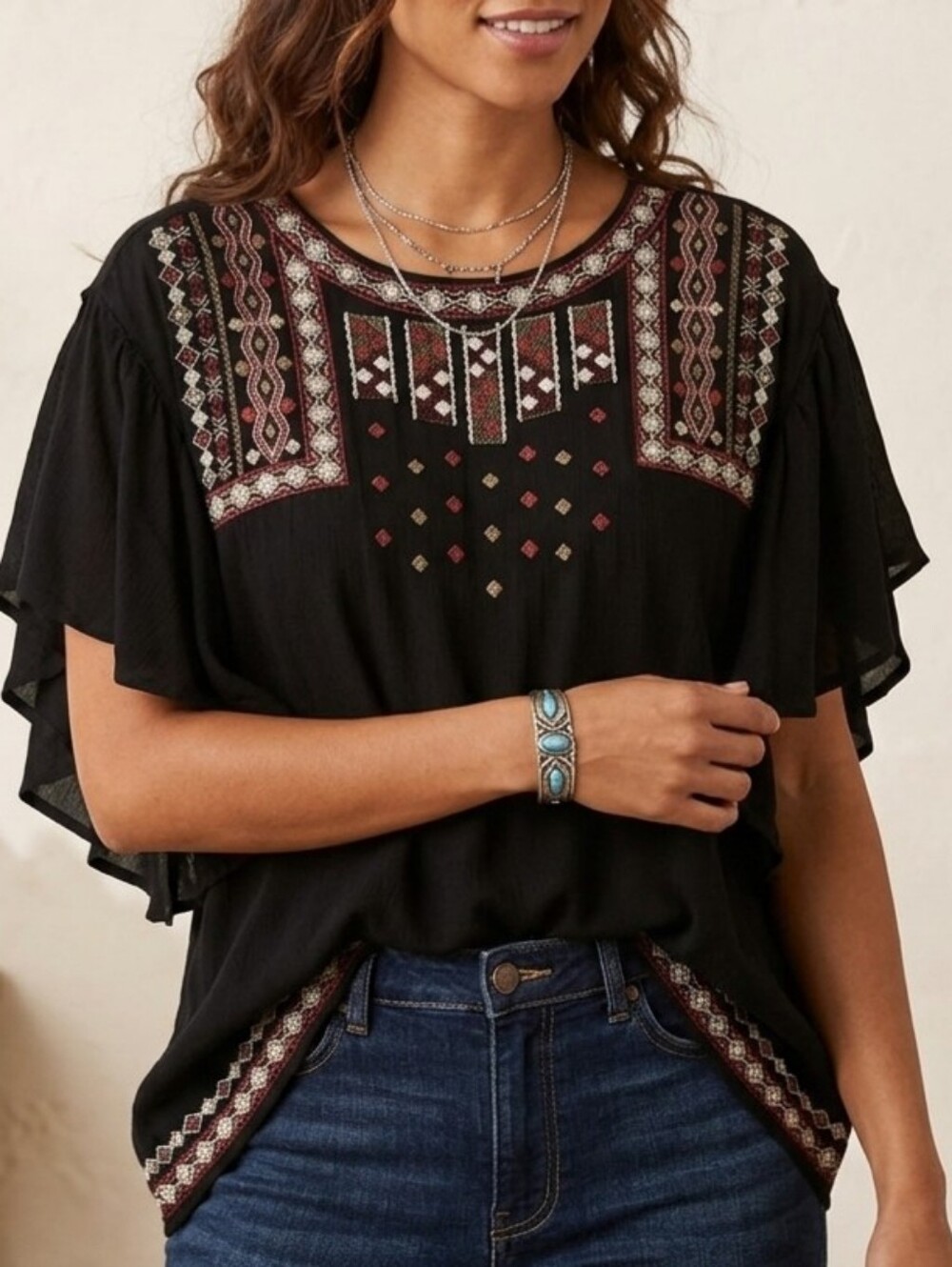 Women's 1X Embroired Black Top.
